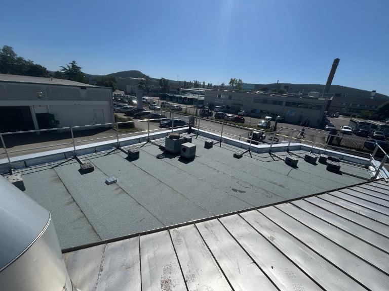Réfection de toit terrasse à Dole, Pouilley-les-Vignes et Arc-et-Senans : quand faut-il intervenir ?